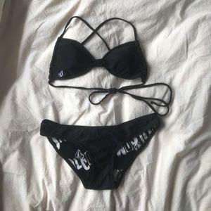 Black Volcom bikini set S